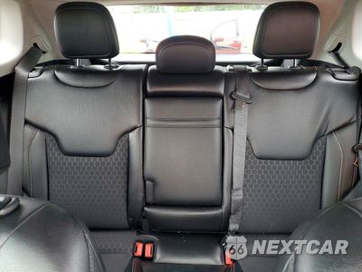 Zdjęcie 10 z 13 samochodu: 2019 JEEP COMPASS LATITUDE VIN:3C4NJDBB3KT593786 - miniatura