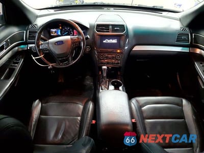 Zdjęcie 8 z 13 samochodu: 2016 FORD EXPLORER XLT VIN:1FM5K8D84GGC31348 - miniatura