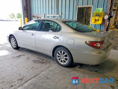 Drugie zdjęcie samochodu z przodu: 2002 LEXUS ES 300 VIN:JTHBF30G725013077 - miniatura