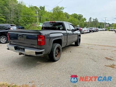 Czwarte zdjęcie samochodu z boku: 2016 GMC SIERRA K1500 SLE VIN:1GTV2MEC9GZ296491 - miniatura