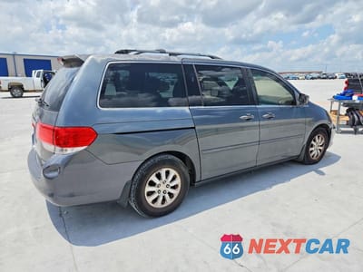 Trzecie zdjęcie samochodu z tyłu: 2010 HONDA ODYSSEY EX VIN:5FNRL3H53AB011531 - miniatura