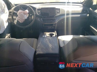Zdjęcie 8 z 13 samochodu: 2025 HONDA PASSPORT EXL VIN:5FNYF8H57SB000663 - miniatura