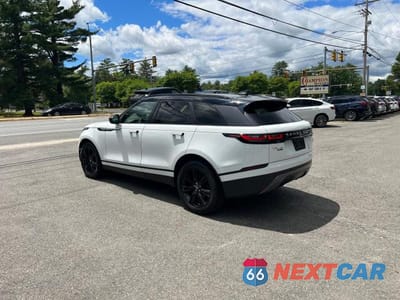 Czwarte zdjęcie samochodu z boku: 2019 LAND ROVER RANGE ROVER VELAR S VIN:SALYB2FV2KA224470 - miniatura