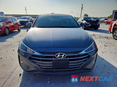 Piąte zdjęcie samochodu w środku: 2020 HYUNDAI ELANTRA VALUE EDITION VIN:5NPD84LF3LH521769 - miniatura