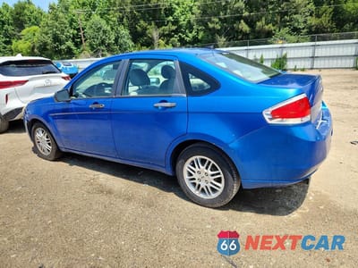 Drugie zdjęcie samochodu z przodu: 2010 FORD FOCUS SE VIN:1FAHP3FN5AW248302 - miniatura