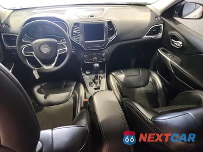 Zdjęcie 8 z 13 samochodu: 2022 JEEP CHEROKEE LATITUDE VIN:1C4PJMCX9ND550633 - miniatura