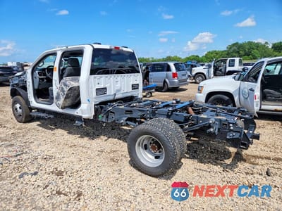Drugie zdjęcie samochodu z przodu: 2025 FORD F350 SUPER DUTY VIN:1FT8W3DT6SEC97983 - miniatura