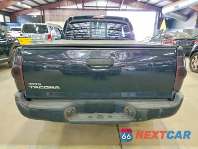 Zdjęcie 6 z 12 samochodu: 2014 TOYOTA TACOMA ACCESS CAB VIN:5TFTX4CN4EX039289 - miniatura