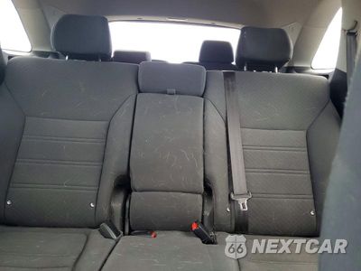 Zdjęcie 10 z 13 samochodu: 2019 KIA SORENTO LX VIN:5XYPG4A31KG526788 - miniatura