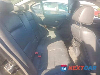 Zdjęcie 10 z 12 samochodu: 2011 BMW 328 XI SULEV VIN:WBAPK5G55BNN81778 - miniatura
