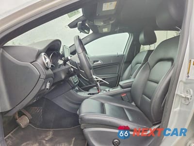 Zdjęcie 7 z 14 samochodu: 2017 MERCEDES-BENZ GLA 250 4MATIC VIN:WDCTG4GB5HJ357827 - miniatura