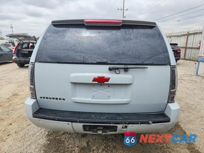 Zdjęcie 6 z 14 samochodu: 2013 CHEVROLET SUBURBAN K1500 LTZ VIN:1GNSKKE70DR261903 - miniatura