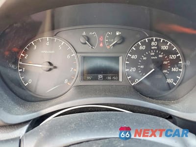 Zdjęcie 9 z 13 samochodu: 2016 NISSAN SENTRA S VIN:3N1AB7AP8GY311682 - miniatura
