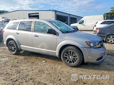 Czwarte zdjęcie samochodu z boku: 2017 DODGE JOURNEY SE VIN:3C4PDCABXHT585155 - miniatura