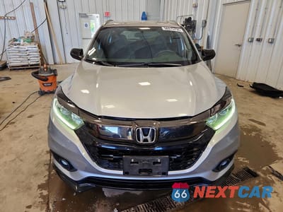 Piąte zdjęcie samochodu w środku: 2022 HONDA HR-V SPORT VIN:3CZRU6H11NM723916 - miniatura