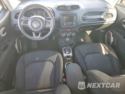 Zdjęcie 8 z 13 samochodu: 2017 JEEP RENEGADE LATITUDE VIN:ZACCJBBB9HPG13079 - miniatura