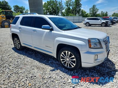 Czwarte zdjęcie samochodu z boku: 2017 GMC TERRAIN DENALI VIN:2GKFLVE34H6130713 - miniatura