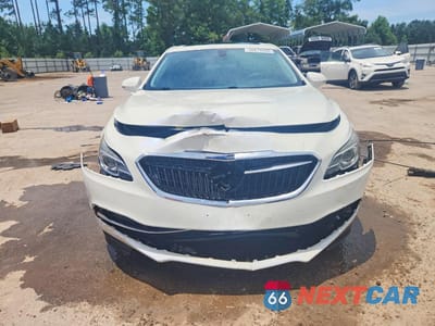 Piąte zdjęcie samochodu w środku: 2017 BUICK LACROSSE ESSENCE VIN:1G4ZP5SS1HU208662 - miniatura