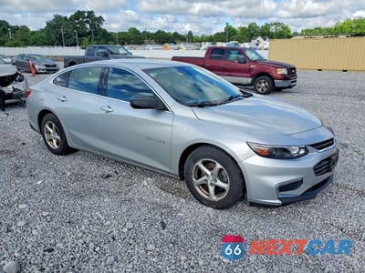 Czwarte zdjęcie samochodu z boku: 2016 CHEVROLET MALIBU LS VIN:1G1ZB5ST2GF225056 - miniatura