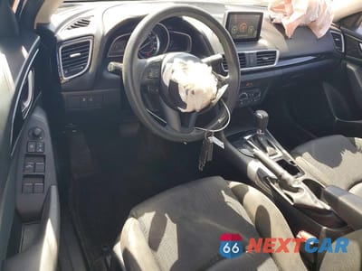 Zdjęcie 8 z 12 samochodu: 2015 MAZDA 3 SPORT VIN:3MZBM1U75FM130191 - miniatura