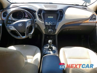 Zdjęcie 8 z 12 samochodu: 2016 HYUNDAI SANTA FE SE VIN:KM8SR4HF3GU139827 - miniatura