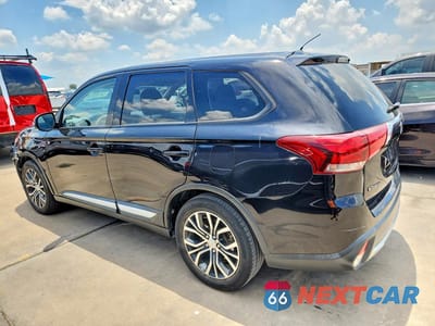 Drugie zdjęcie samochodu z przodu: 2016 MITSUBISHI OUTLANDER SE VIN:JA4AD3A38GZ011797 - miniatura