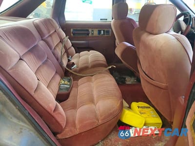 Zdjęcie 10 z 12 samochodu: 1992 CHEVROLET CAPRICE CLASSIC LTZ VIN:1G1BN53E3NW155623 - miniatura