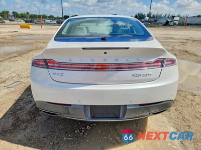 Zdjęcie 6 z 13 samochodu: 2020 LINCOLN MKZ VIN:3LN6L5A9XLR602464 - miniatura