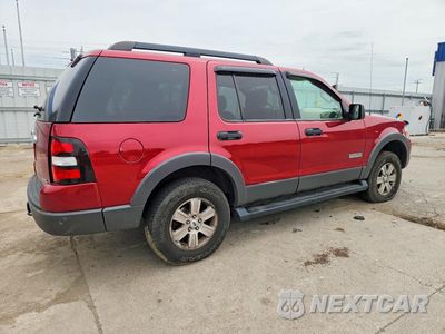 Trzecie zdjęcie samochodu z tyłu: 2006 FORD EXPLORER XLT VIN:1FMEU73E96ZA08897 - miniatura
