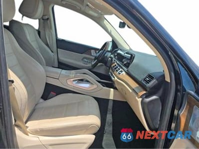 Piąte zdjęcie samochodu w środku: 2021 MERCEDES-BENZ GLS 450 4MATIC VIN:4JGFF5KE5MA388434 - miniatura