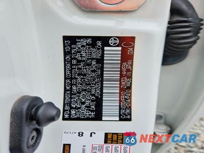 Zdjęcie 13 z 13 samochodu: 2014 TOYOTA PRIUS THREE VIN:JTDKN3DU7E1744110 - miniatura