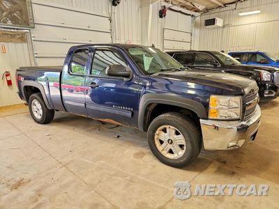 Czwarte zdjęcie samochodu z boku: 2012 CHEVROLET SILVERADO K1500 LT VIN:1GCRKSE78CZ126609 - miniatura