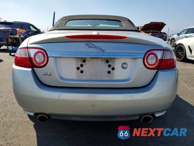 Zdjęcie 6 z 14 samochodu: 2007 JAGUAR XK VIN:SAJWA44B475B13218 - miniatura