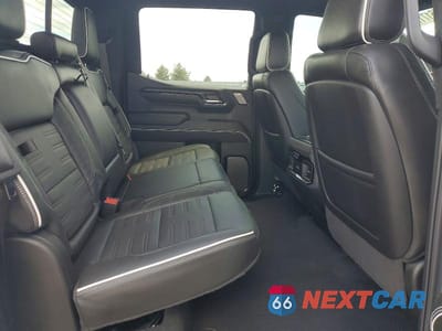 Zdjęcie 10 z 12 samochodu: 2025 GMC SIERRA K1500 AT4X VIN:3GTUUFE85SG156752 - miniatura
