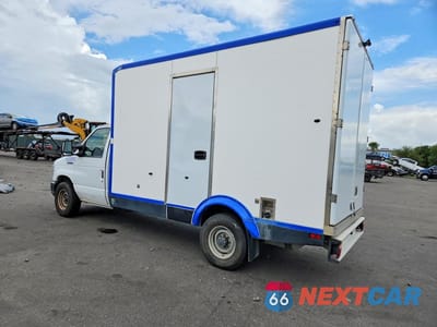 Drugie zdjęcie samochodu z przodu: 2023 FORD E350 REFRIGERATED BOX TRUCK VIN:1FDWE3FK6PDD08469 - miniatura