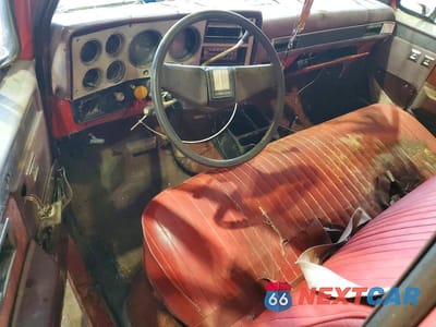 Zdjęcie 9 z 13 samochodu: 1985 CHEVROLET C10 VIN:1GCDC14H5FJ122127 - miniatura