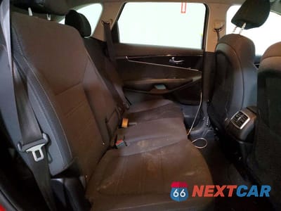 Zdjęcie 11 z 14 samochodu: 2020 KIA SORENTO LX VIN:5XYPG4A39LG649384 - miniatura