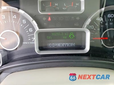 Zdjęcie 9 z 13 samochodu: 2010 FORD EXPEDITION XLT VIN:1FMJU1G59AEB72432 - miniatura