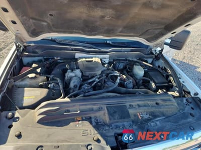 Zdjęcie 11 z 12 samochodu: 2015 CHEVROLET SILVERADO K2500 HEAVY DUTY VIN:1GB1KUE81FF122963 - miniatura