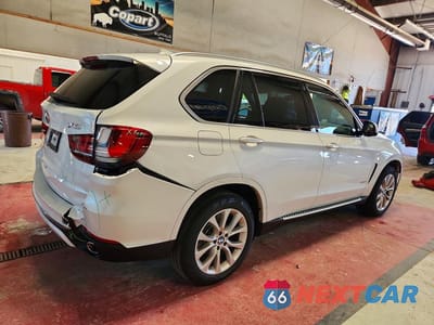 Trzecie zdjęcie samochodu z tyłu: 2015 BMW X5 XDRIVE35I VIN:5UXKR0C59F0P12861 - miniatura