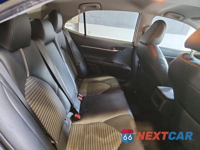 Zdjęcie 10 z 12 samochodu: 2018 TOYOTA CAMRY SE VIN:4T1B11HKXJU022398 - miniatura
