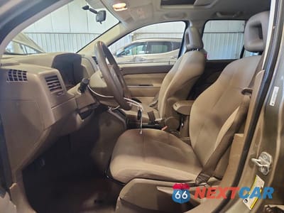 Zdjęcie 7 z 12 samochodu: 2007 JEEP COMPASS VIN:1J8FF47W47D391451 - miniatura
