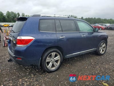Trzecie zdjęcie samochodu z tyłu: 2011 TOYOTA HIGHLANDER LIMITED VIN:5TDDK3EH5BS074011 - miniatura