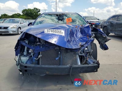 Piąte zdjęcie samochodu w środku: 2019 TOYOTA COROLLA XSE VIN:5YFBURHEXKP925363 - miniatura