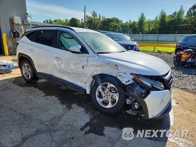 Czwarte zdjęcie samochodu z boku: 2022 HYUNDAI TUCSON SEL VIN:5NMJB3AE5NH028989 - miniatura