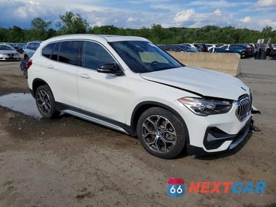 Czwarte zdjęcie samochodu z boku: 2020 BMW X1 XDRIVE28I VIN:WBXJG9C01L5P78043 - miniatura