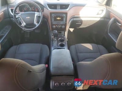 Zdjęcie 8 z 13 samochodu: 2017 CHEVROLET TRAVERSE LT VIN:1GNKRGKD3HJ221306 - miniatura