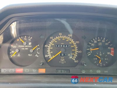 Zdjęcie 9 z 12 samochodu: 1991 MERCEDES-BENZ 300 CE VIN:WDBEA51DXMB323840 - miniatura