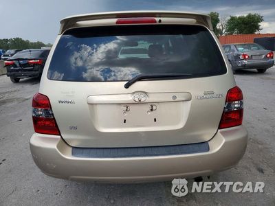 Zdjęcie 6 z 13 samochodu: 2005 TOYOTA HIGHLANDER VIN:JTEDP21A450051939 - miniatura