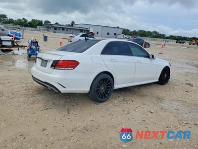 Trzecie zdjęcie samochodu z tyłu: 2014 MERCEDES-BENZ E 350 4MATIC VIN:WDDHF8JB3EA996062 - miniatura